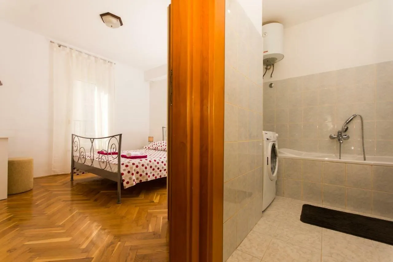 Apartman Ruza Apartment Trogir