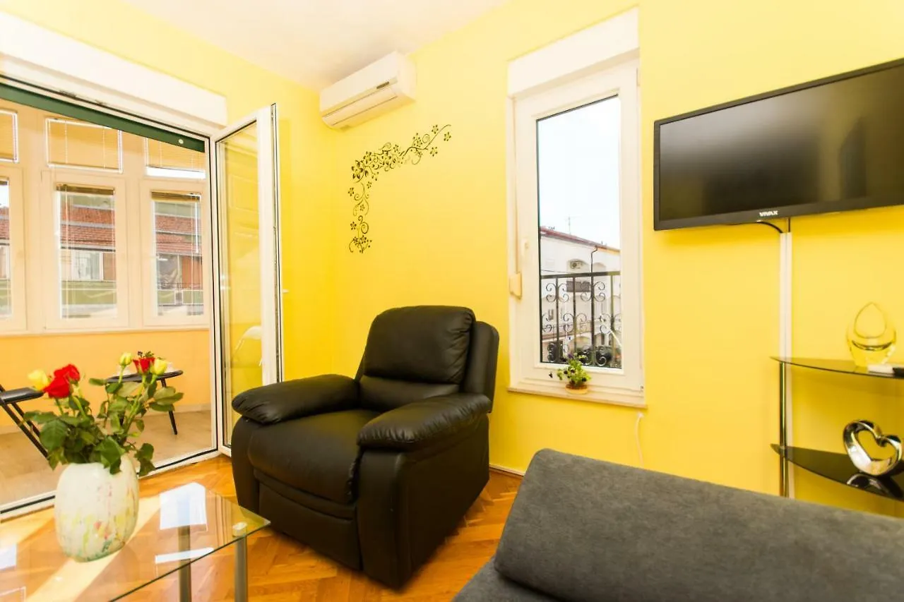 Apartman Ruza Apartment Trogir