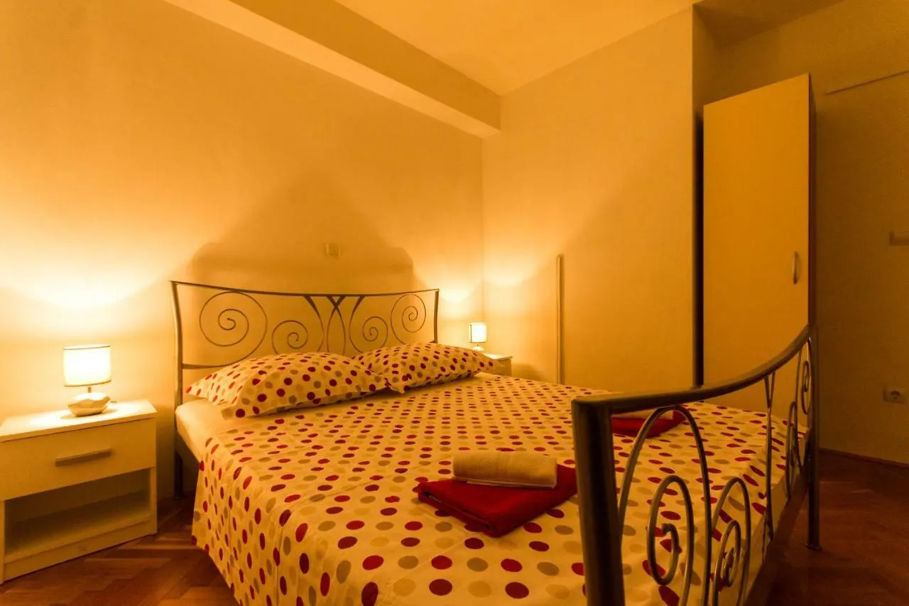 Apartman Ruza Apartment Trogir