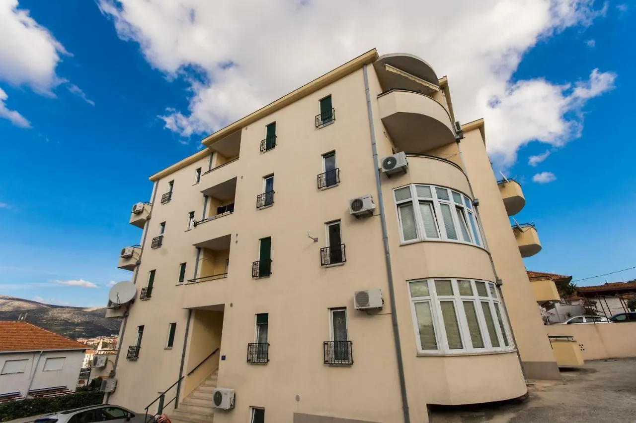 Apartman Ruza Apartment Trogir Croatia