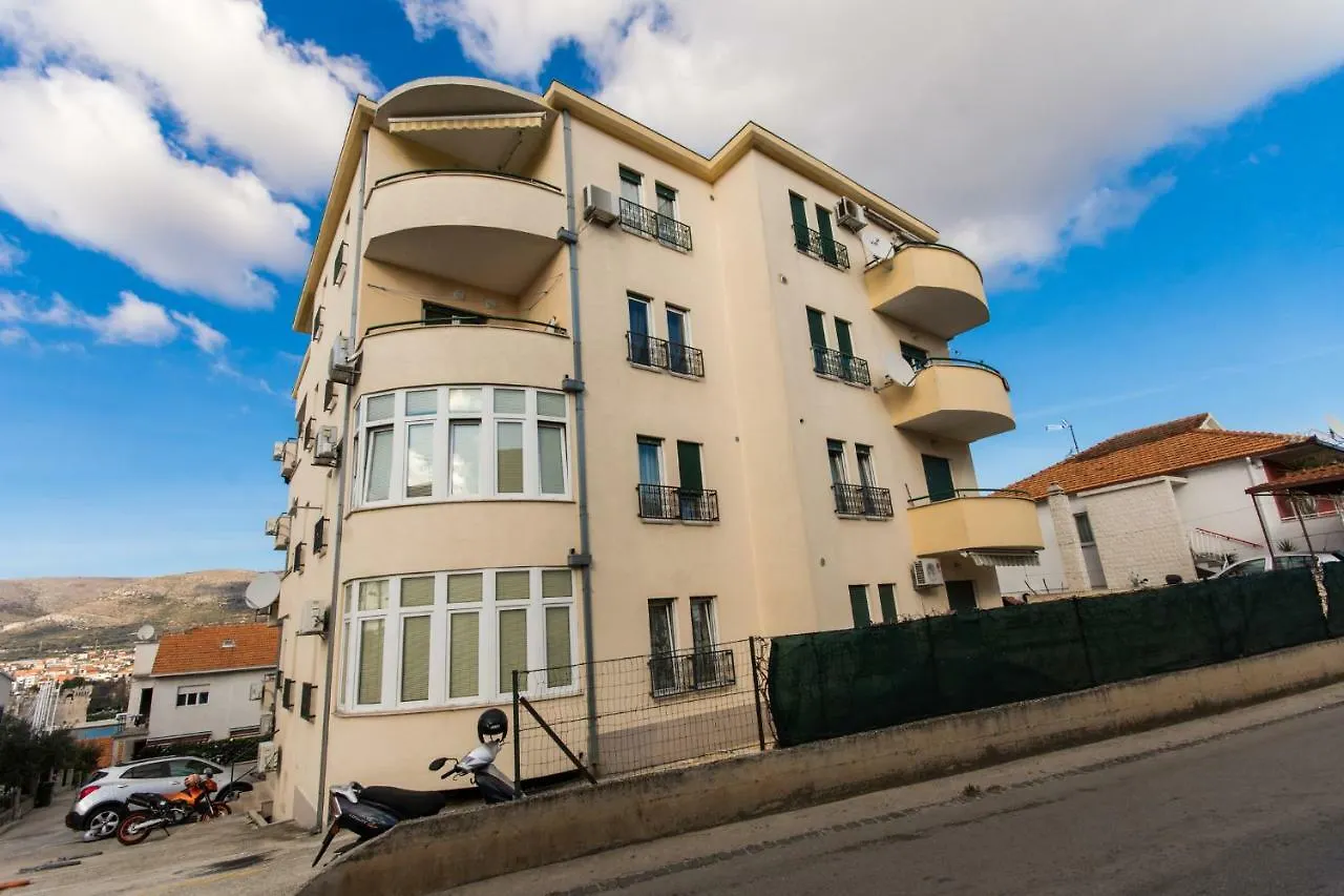 Apartman Ruza Apartment Trogir