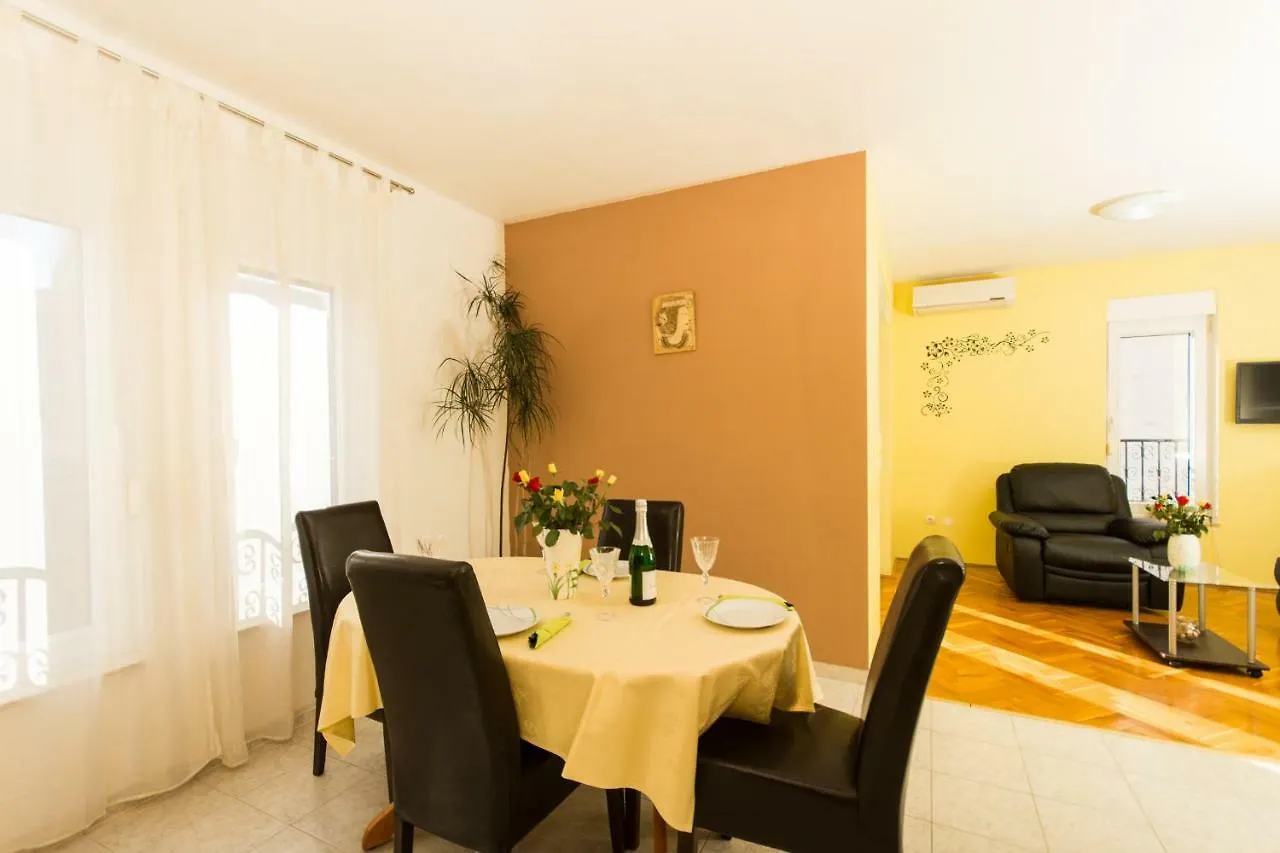 Apartman Ruza Apartment Trogir Croatia